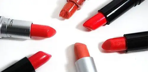 orange-lipsticks-trend-500x281-2