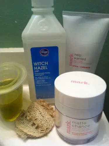 skincare-routine-for-acne-prone-skin-373x500-1