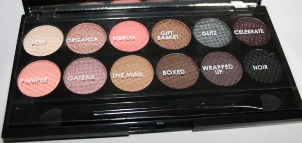 sleek-oh-so-special-palette-review2