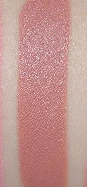 wnw-bare-it-all-lipstick-swatch