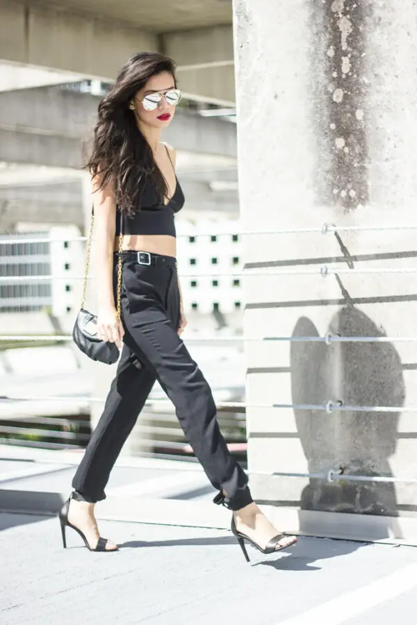 edgy-black-crop-top-and-pants-outfit