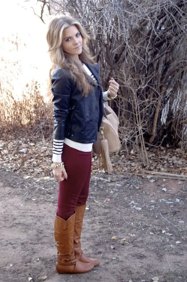 maroon-pants-outfit