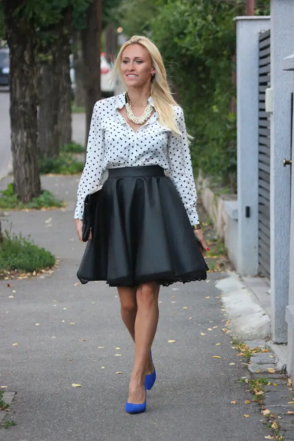 0-full-skirt-with-polka-dots-shirt