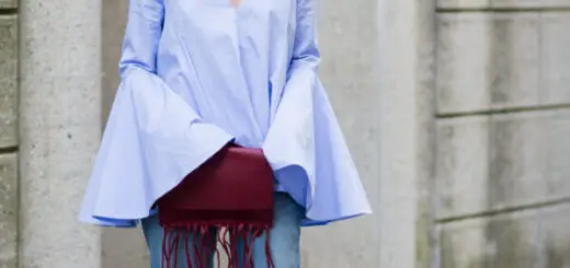 1-bell-sleeved-top-with-jeans-and-fringe-bag