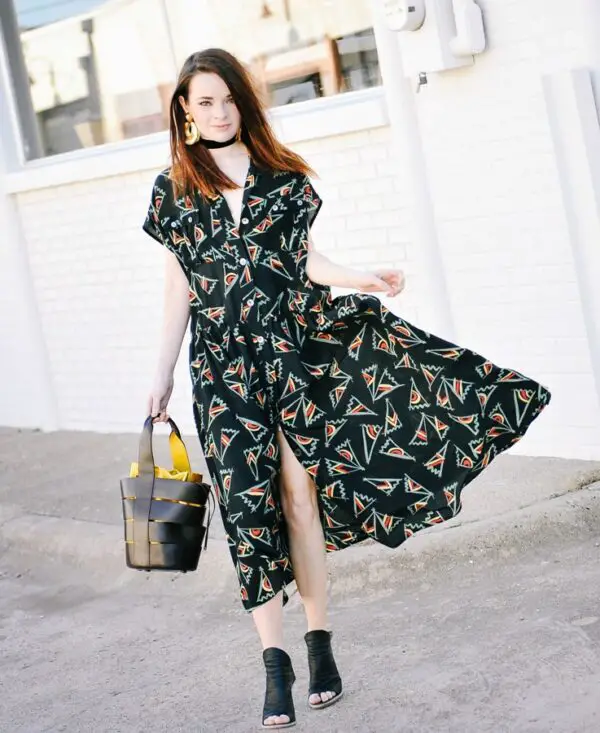 1-breezy-novelty-print-dress-with-vintage-bag