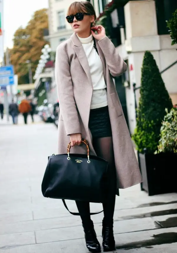 1-classic-outfit-with-coat-and-designer-bag