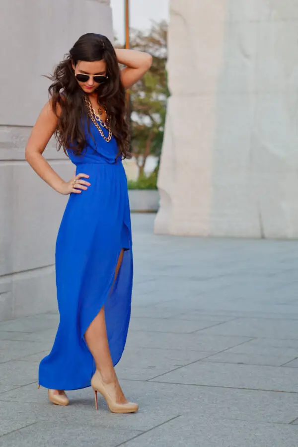 1-cobalt-blue-maxi-dress-with-gold-chain-necklace