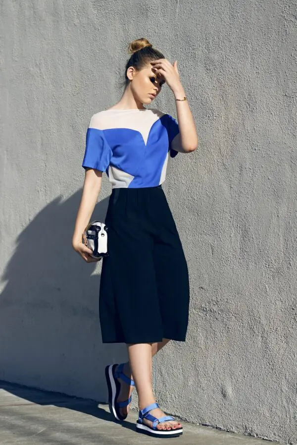 1-cool-sandals-with-culottes-and-color-blocked-top