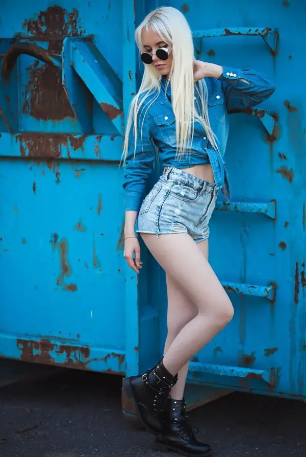 1-cropped-chambray-shirt-with-cut-off-shorts-and-grunge-boots