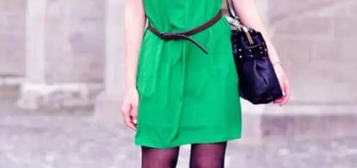 1-emerald-green-dress-with-black-tights