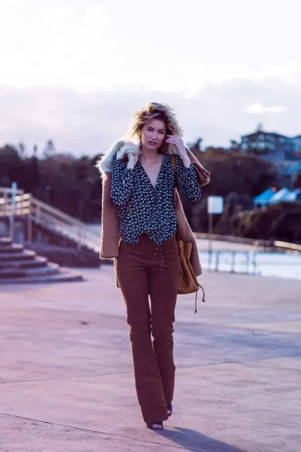 1-flared-pants-with-printed-blouse