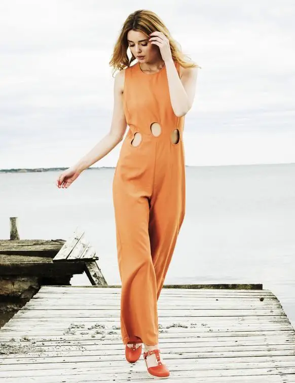 1-jumpsuit-with-clogs