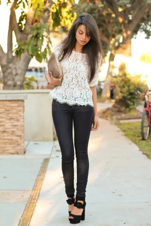 1-lace-blouse-with-skinny-jeans