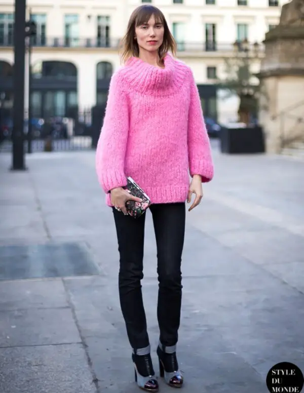 1-pastel-pink-chunky-sweater-and-skinnt-pants