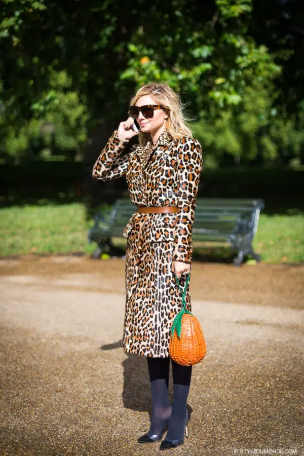 1-quirky-bag-with-leopard-print-coat