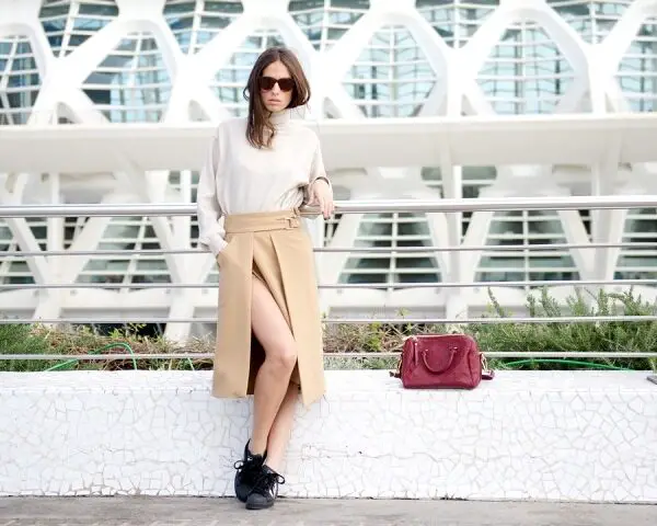 1-sneakers-with-slit-skirt-and-slouchy-top
