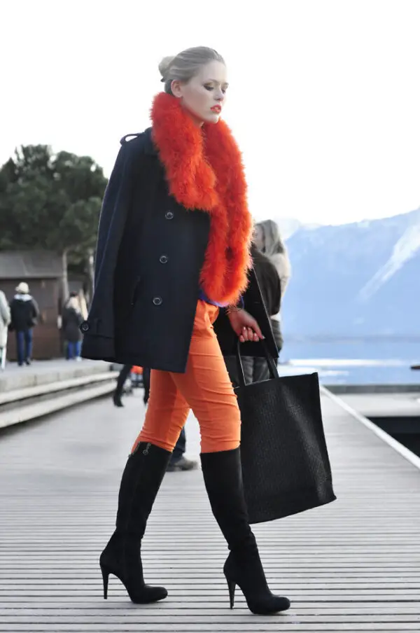 1-tangerine-fur-scarf
