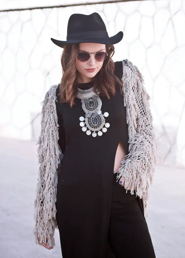 1-tribal-bib-necklace-with-gypsy-outfit