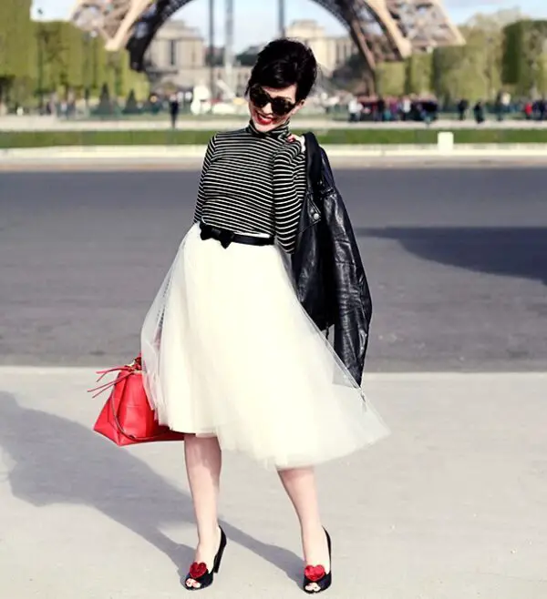 1-tulle-skirt-with-striped-top-and-leather-jacket