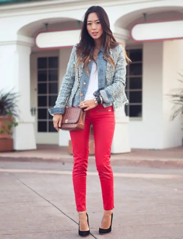 1-tweed-jacket-with-red-jeans-and-black-pumps