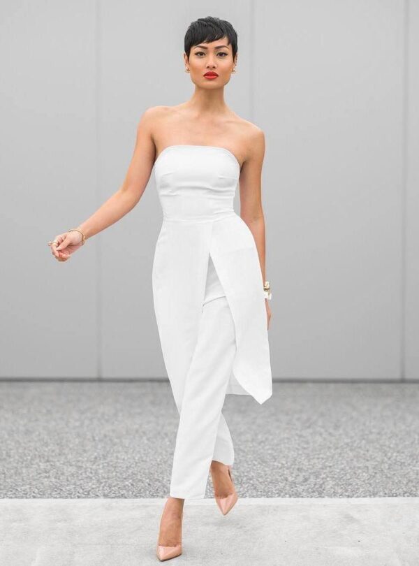 1-white-tunic-with-white-pants-and-nude-heels
