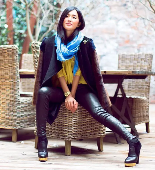 1-winter-outfit-with-blue-shawl-2