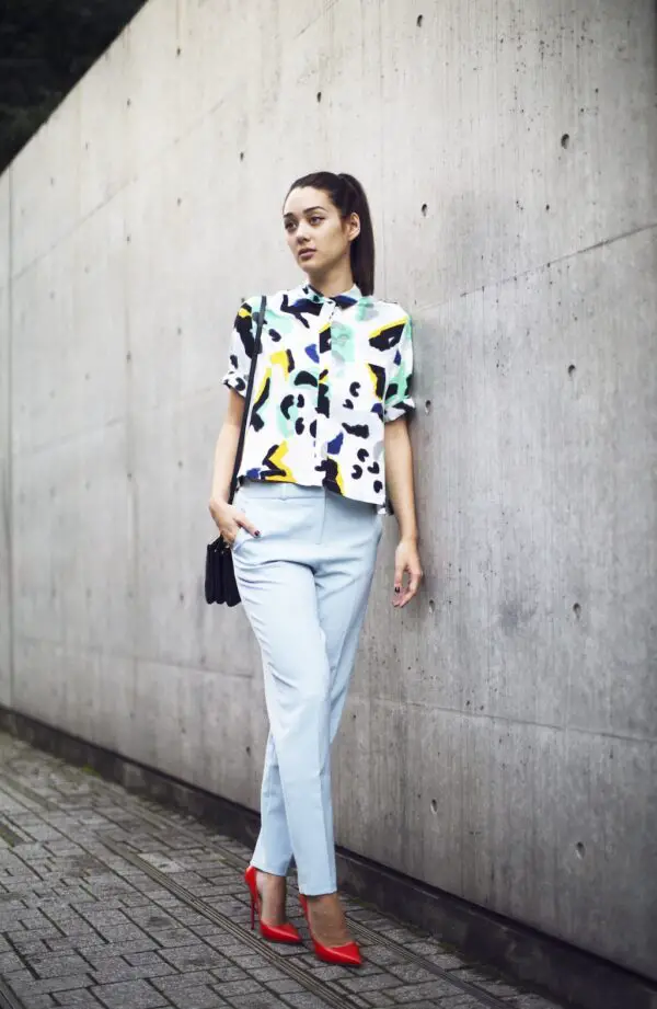 2-abstract-print-blouse-with-straight-leg-pants-and-red-pumps