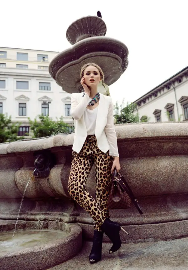 2-blazer-with-leopard-pants-1