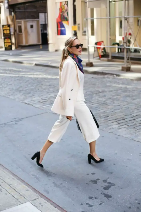 2-block-heels-with-culottes-and-blazer