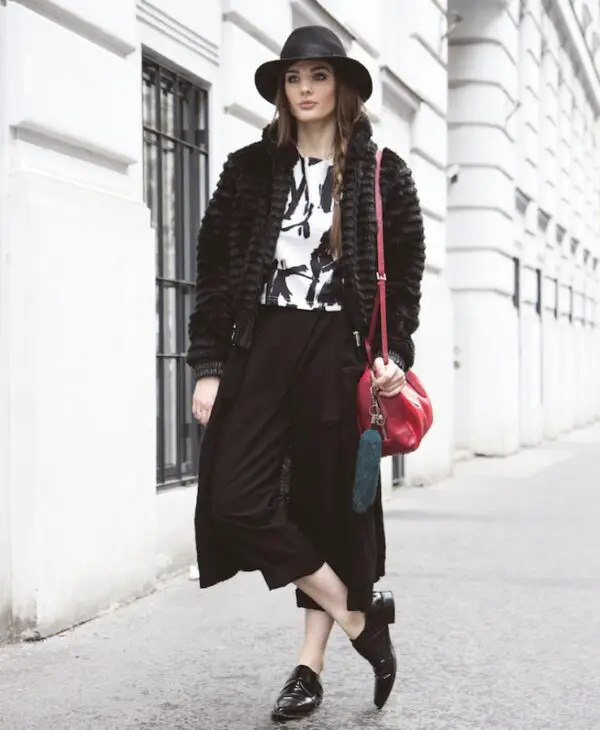 2-boho-chic-outfit-with-edgy-shoes