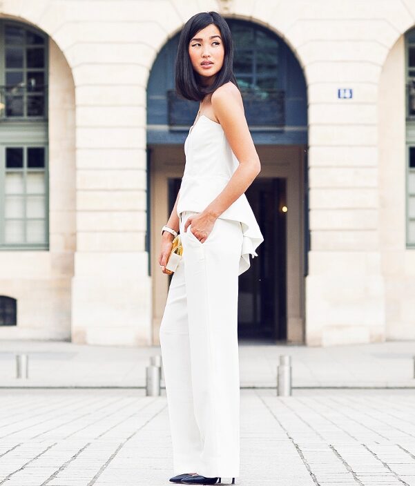2-chic-all-white-outfit-with-flats-1