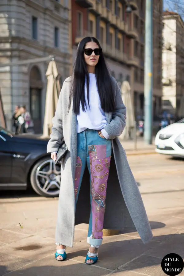 2-embroidered-jeans-with-plain-tee-and-coat