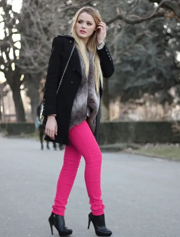 2-hot-pink-jeans-with-black-top