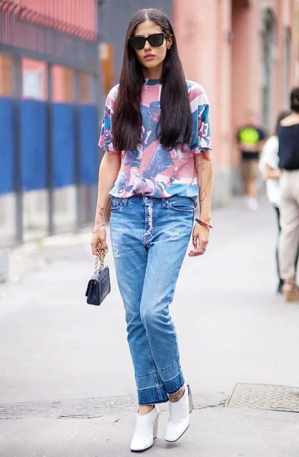 2-jeans-with-printed-shirt