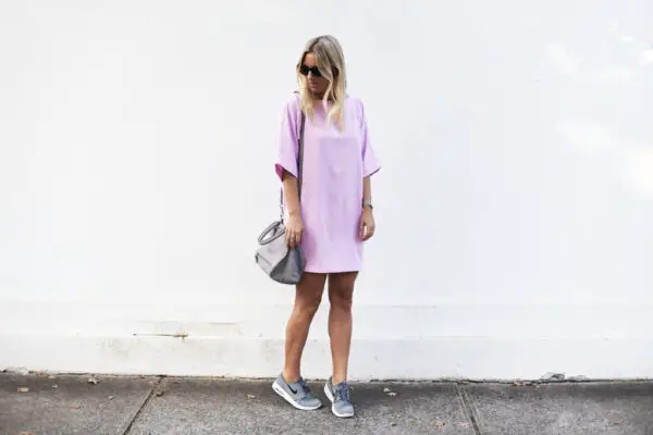 2-lavender-dress-with-sneakers