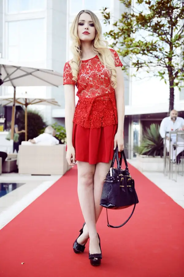 2-red-lace-blouse-with-circle-skirt