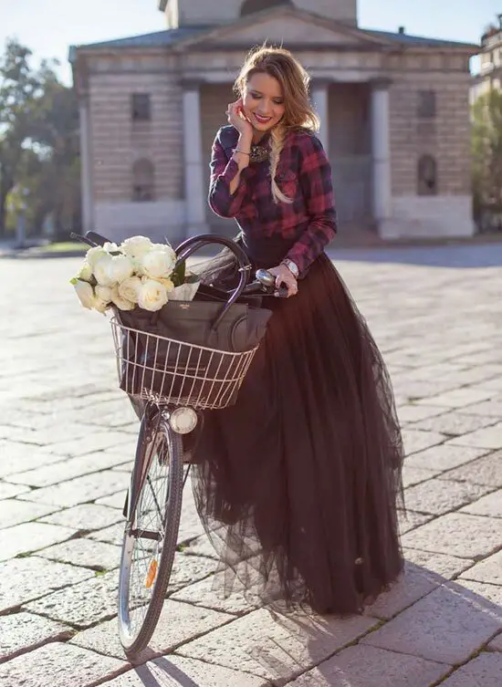 2-tulle-skirt-with-plaid-shirt