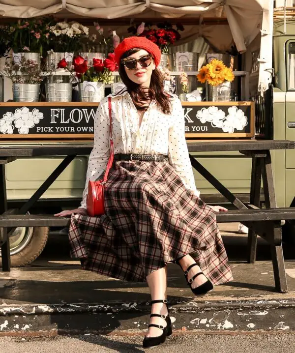 2-vintage-skirt-with-button-down-shirt-and-mary-jane-shoes