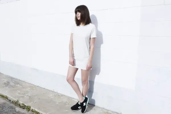 2-white-shirtdress-with-sneakers