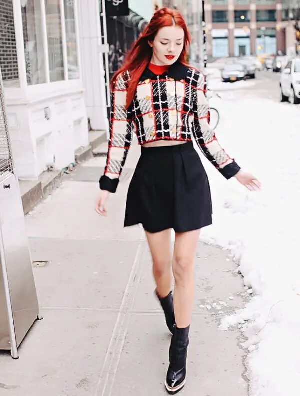 2-winter-vintage-outfit-with-boots