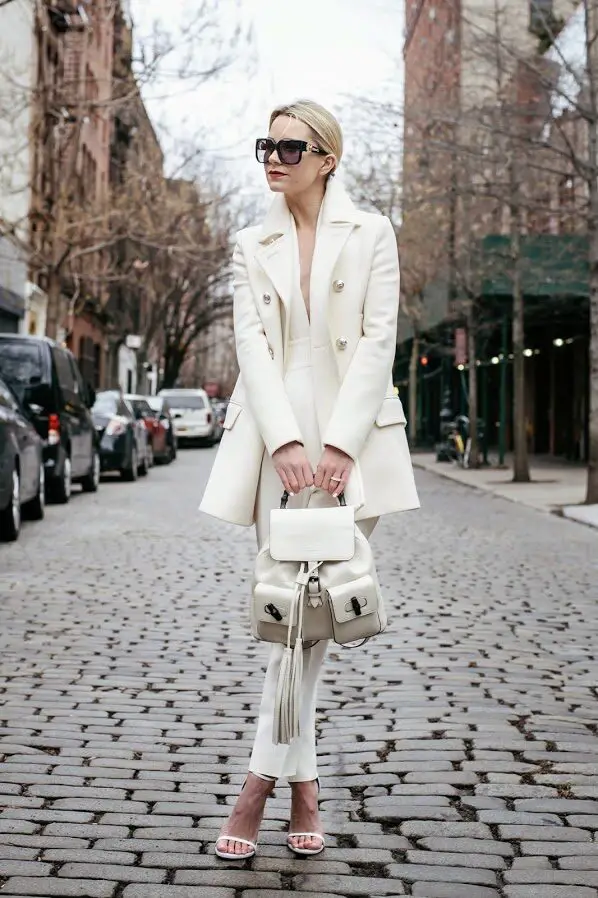 2-winter-white-outfit-with-heels