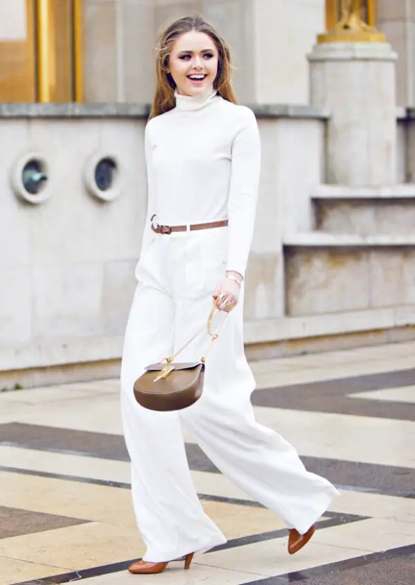 2-winter-white-outfit-with-saddle-bag