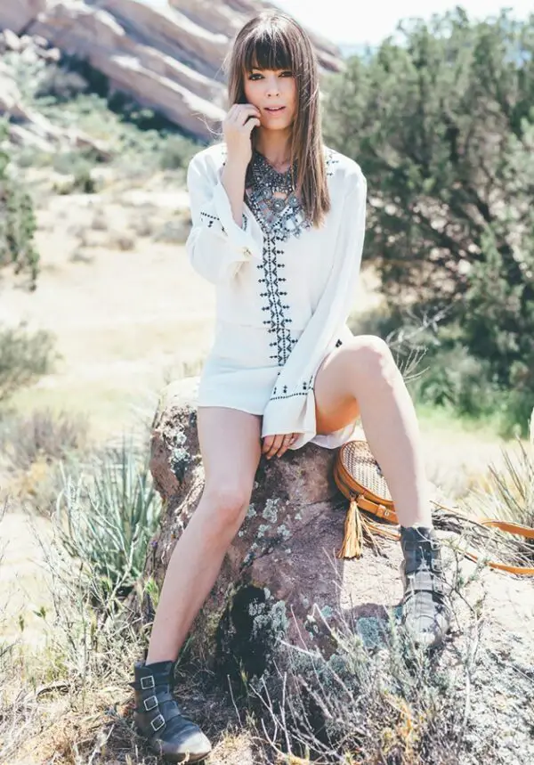 3-boho-chic-dress-with-tribal-necklace-and-edgy-boots-1