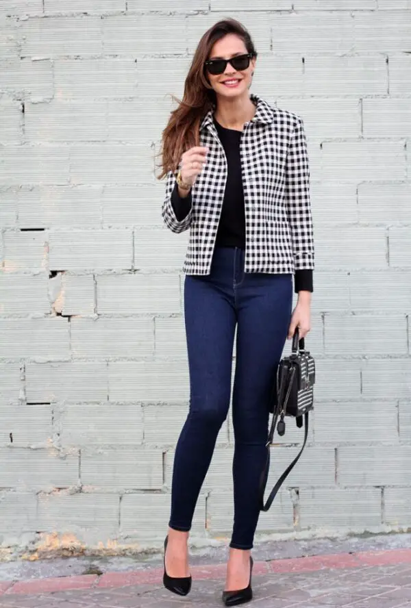 3-checkered-blazer-with-skinny-jeans