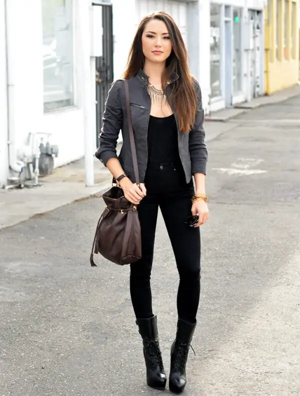 3-chic-combat-boots-with-all-black-outfit-and-gray-jacket