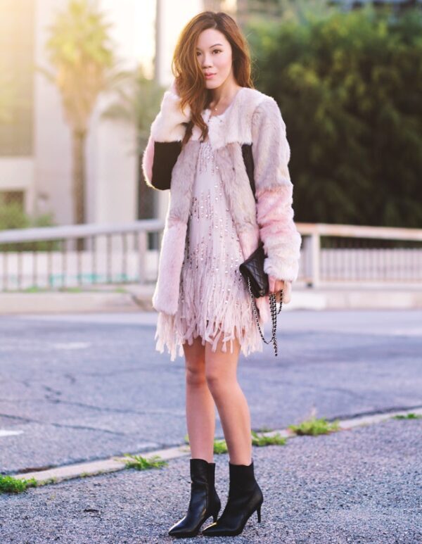 3-cozy-chic-outfit-with-boots