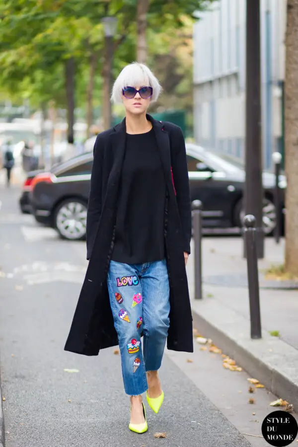 3-embroidered-jeans-with-black-top-and-coat