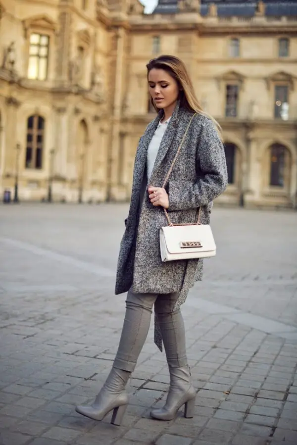 3-gray-block-heeled-boots-with-gray-coat-and-jeans