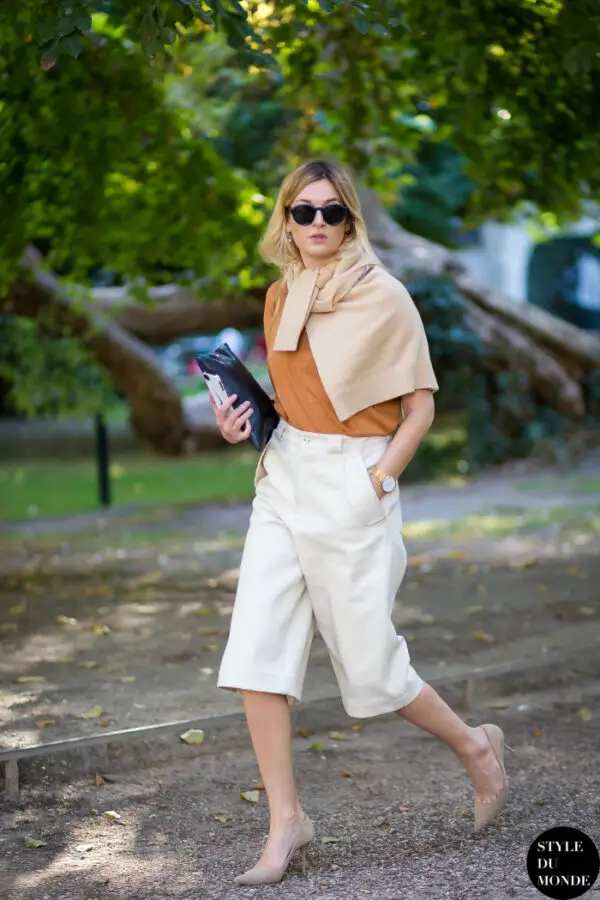3-nude-pumps-with-white-culottes-and-nude-top-1
