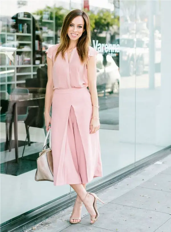 3-pastel-pink-culottes-with-nude-sandals